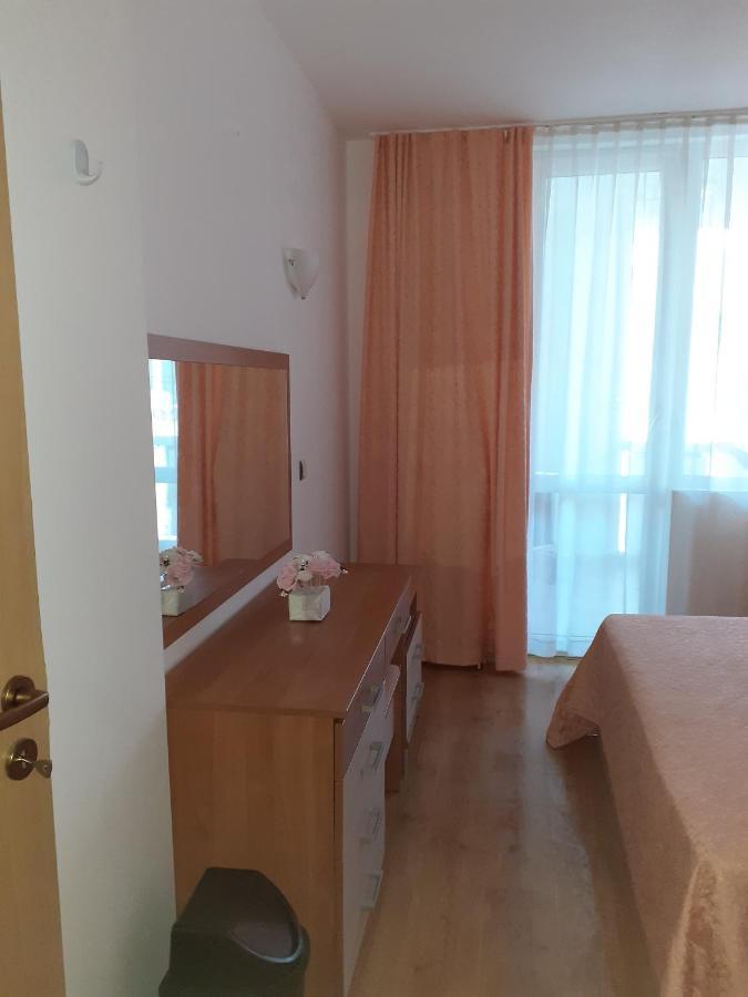 Апартамент Полюси 1 Sunny Beach Exterior foto